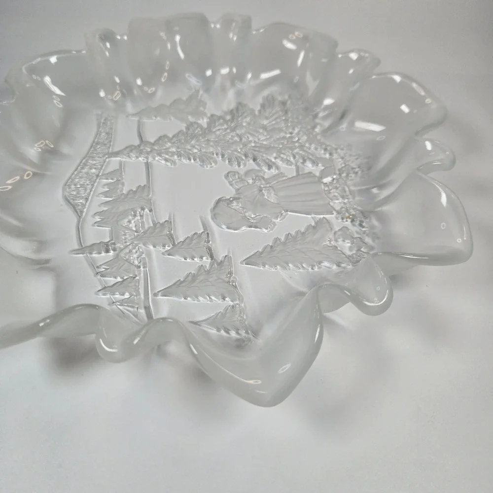 Vintage Mikasa Christmas Story Frosted Glass Crystal Serving Plate Bowl‎ Platter